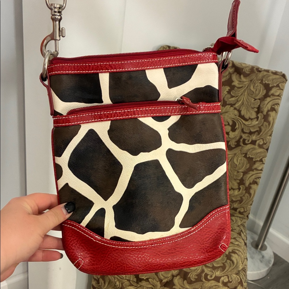 Red and Brown Giraffe Print Crossbody Bag - Picture 11 of 14